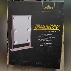 Impressions Vanity Mirror Makeup